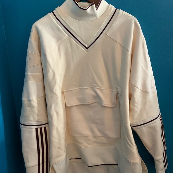 Ivy Park x Adidas unisex first collection sweatsuit. - Picture 2 of 14